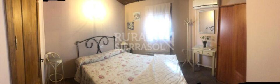 Casa rural en Cazorla, con piscina y barbacoa - Imagen 10