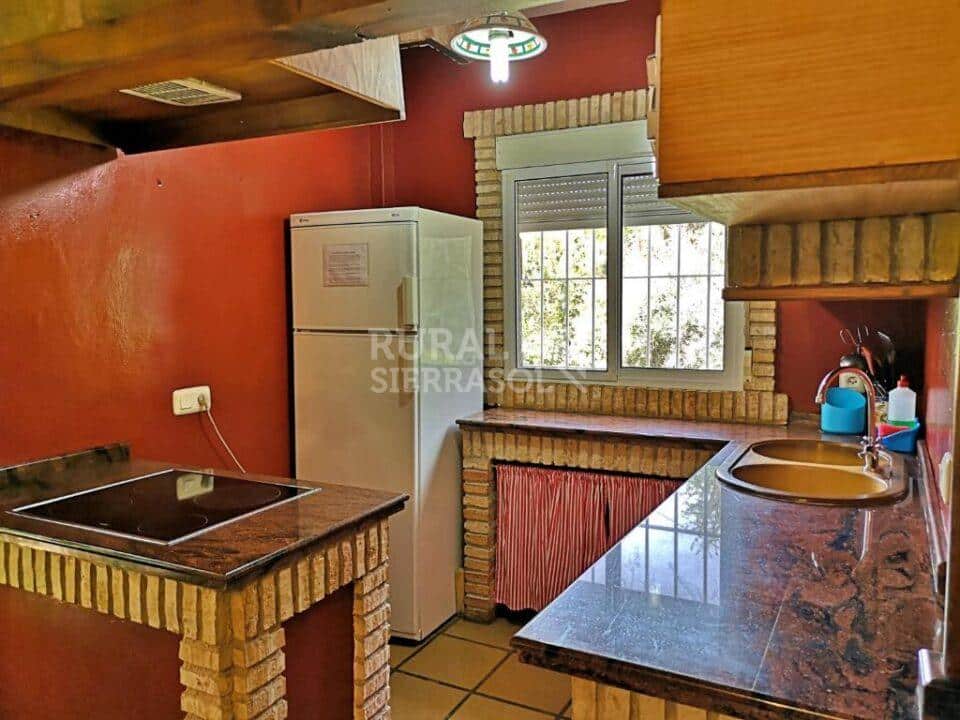 Espléndida Casa Rural en La iruela, con piscina privada, aire acondicionado y barbacoa - Imagen 12