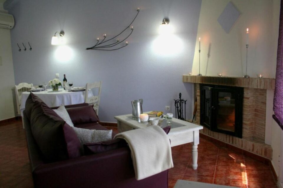 Casita Rural en El Gastor con piscina, chimenea y wi-fi - Imagen 11