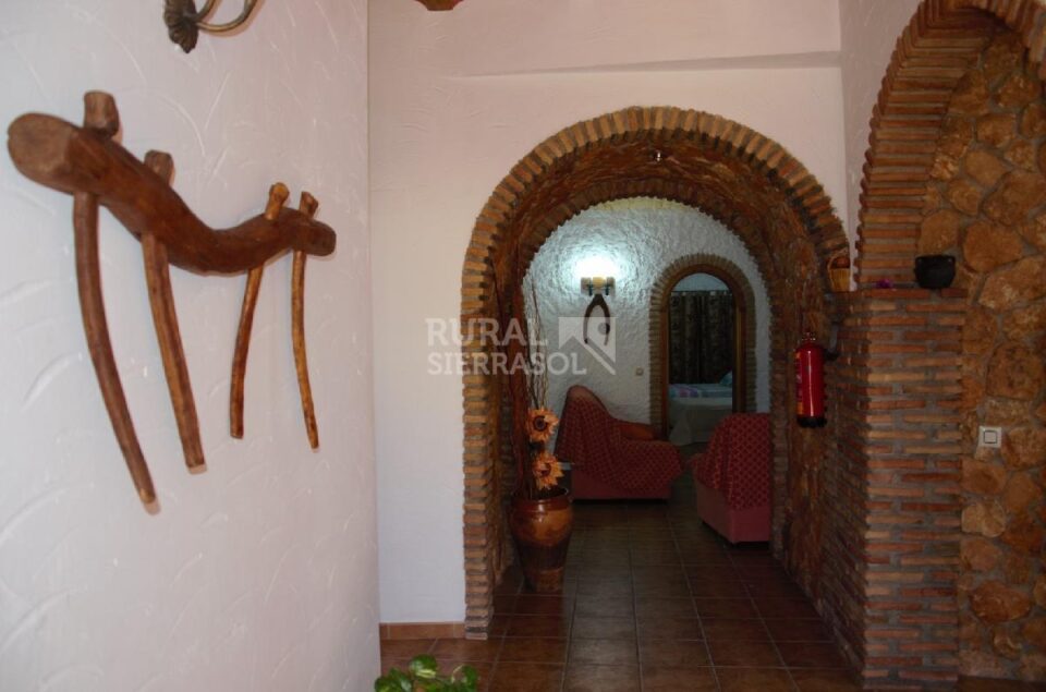 Amplia Casa Cueva en Hinojares, con jacuzzi, barbacoa y wifi - Imagen 22