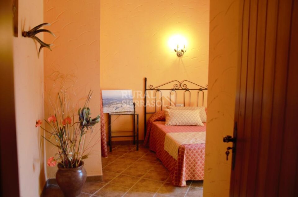 Casa Cueva con bañera hidromasaje, barbacoa y wifi, en Hinojares - Imagen 55