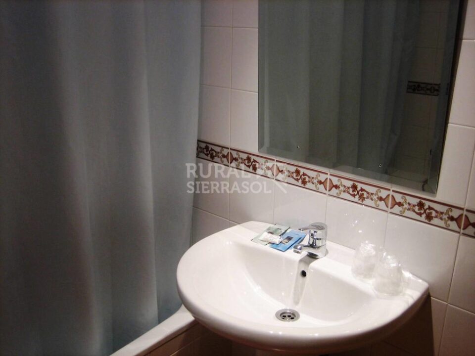 Acogedor hotel a 14 km de Granada - Imagen 30