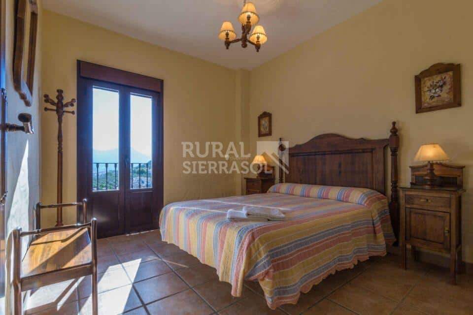 Coqueto Apartamento Rural en Prado del Rey con chimenea y wifi - Imagen 13