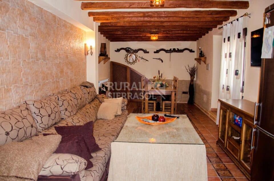 Casa Rural en Fontanar, con piscina, barbacoa y wi-fi - Imagen 13