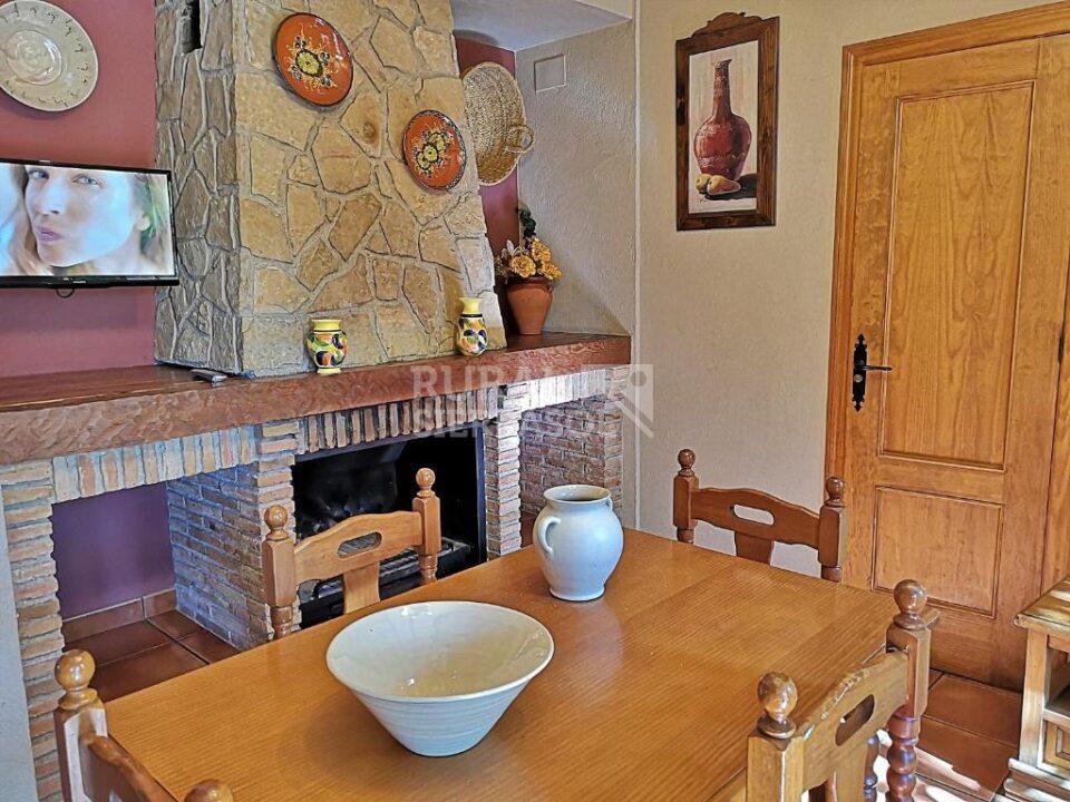 Acogedora Casa Rural con piscina y aire acondicionado, en La Iruela - Imagen 13