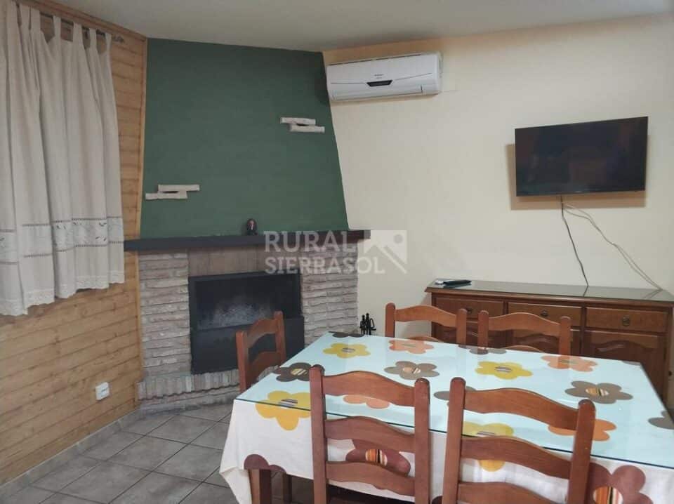 Alojamiento Rural en Arroyo Frío, con piscina y aire acondicionado - Imagen 3
