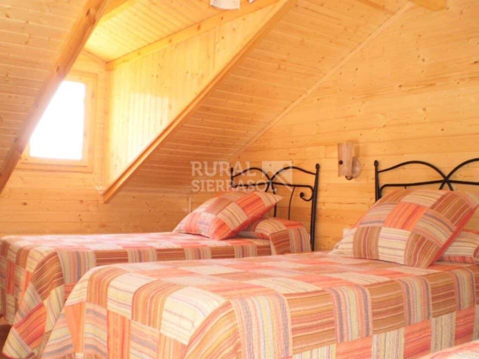 Conjunto de dos Cabañas de Madera en Arroyo Frío - Imagen 29