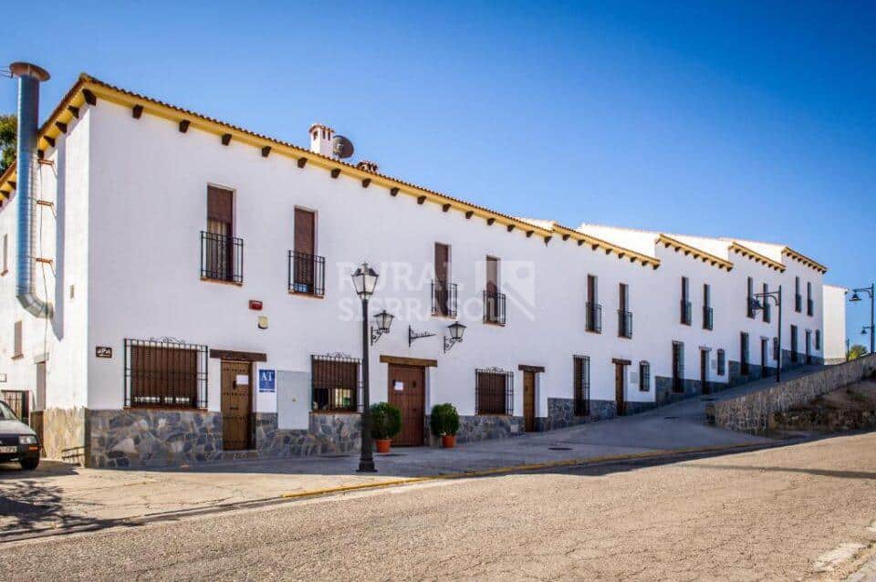 Precioso Alojamiento Rural en Cardeña, con piscina, aire acondicionado, spa - Imagen 15