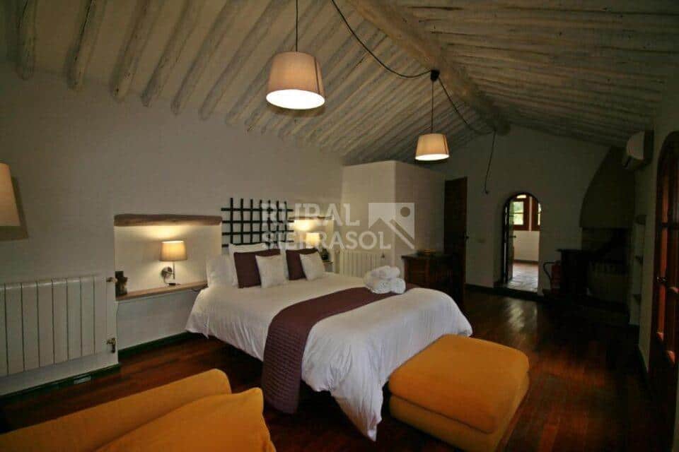 Excepcional Cortijo en El Gastor con piscina, chimenea y calefacción central - Imagen 15