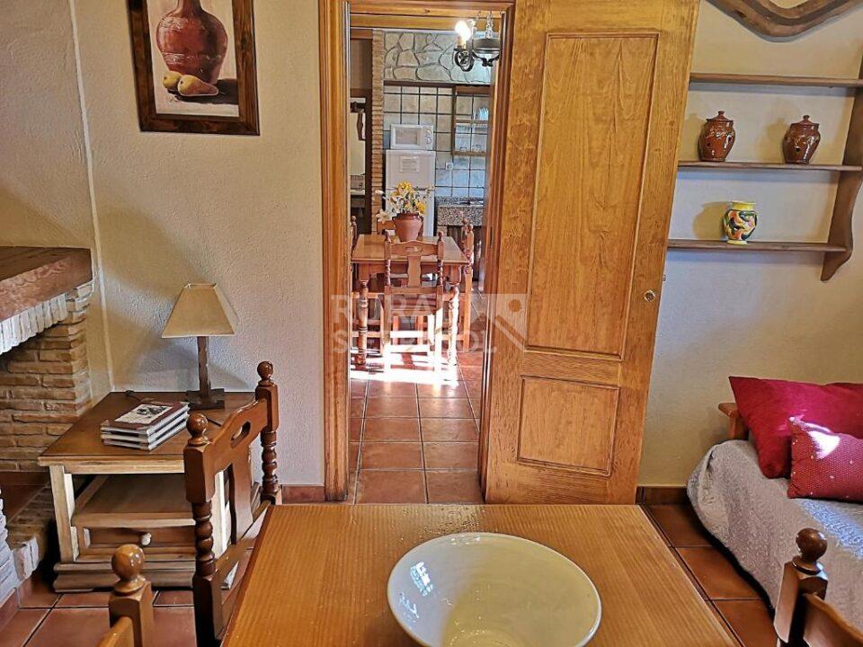 Acogedora Casa Rural con piscina y aire acondicionado, en La Iruela - Imagen 15