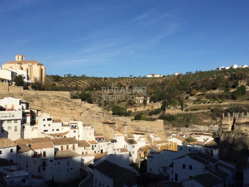 Estupenda Casa Rural en Setenil de las Bodegas, con chimenea y wifi - Imagen 29