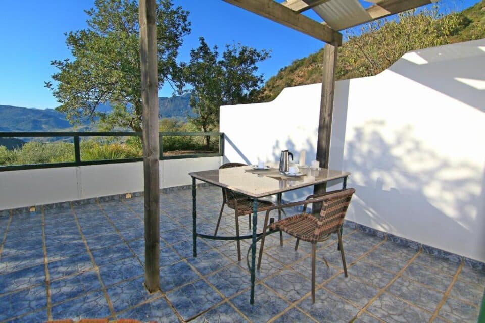 Casita Rural en El Gastor con piscina, chimenea y wi-fi - Imagen 16