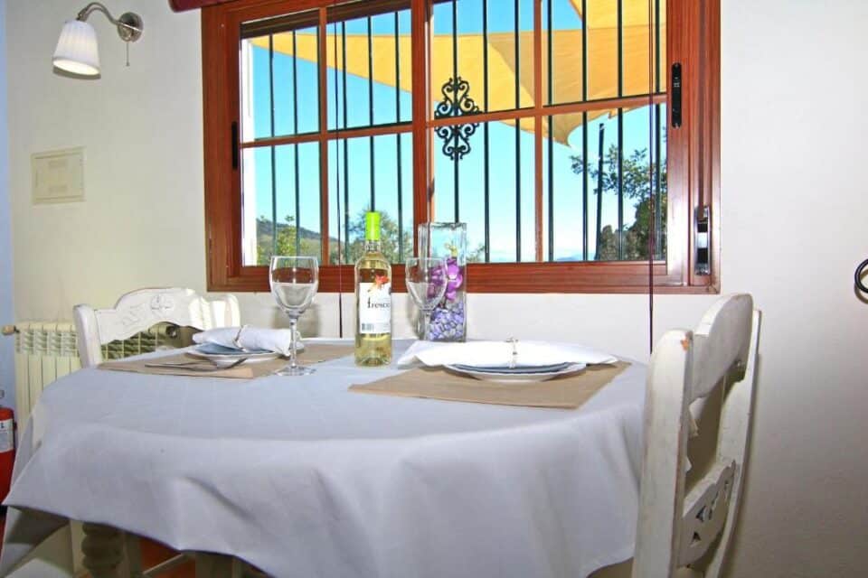 Preciosa casa rural en El Gastor con piscina ideal para parejas - Imagen 14