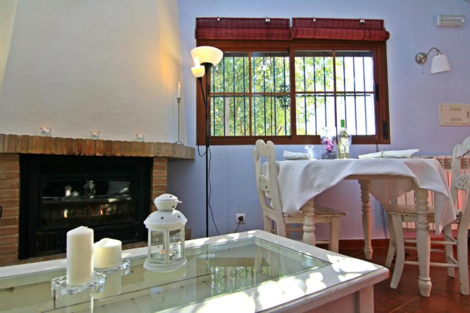 Preciosa casa rural en El Gastor con piscina ideal para parejas - Imagen 19