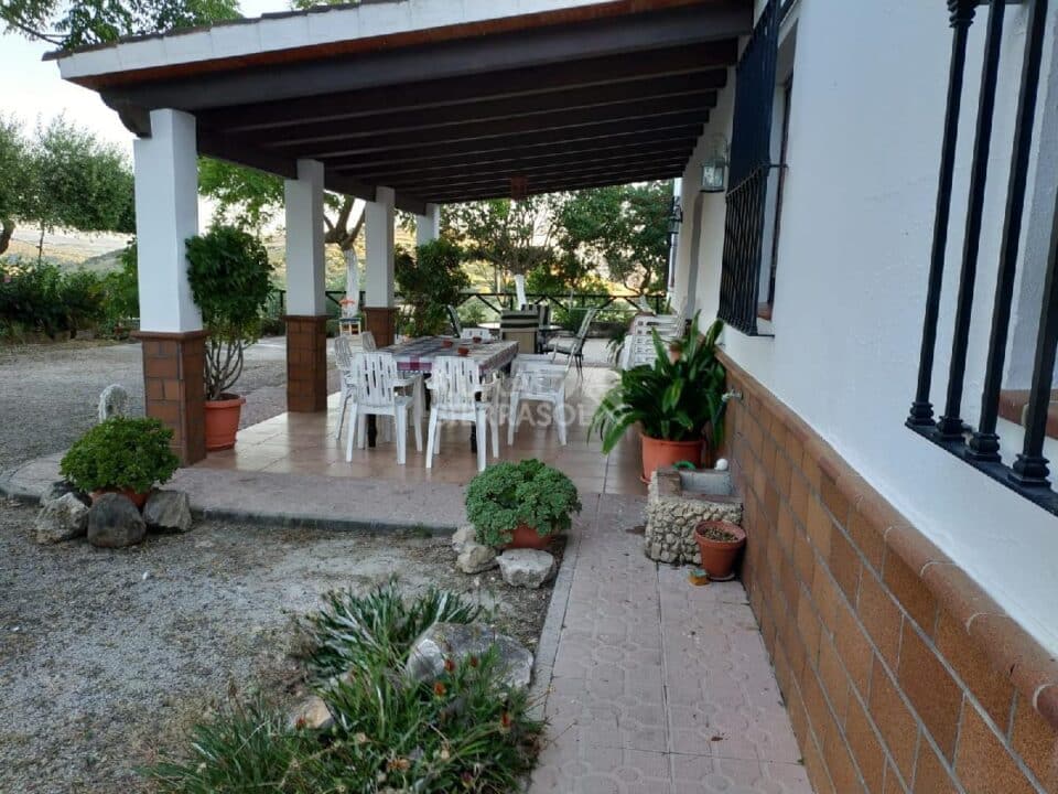 Casa Rural en Prado del Rey con piscina, chimenea y barbacoa - Imagen 2