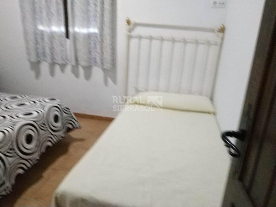 Casa Rural en Prado del Rey con piscina, chimenea y barbacoa - Imagen 19