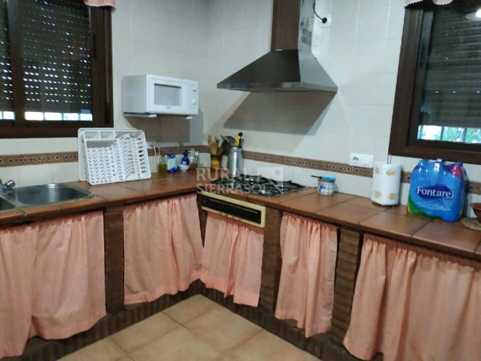 Casa Rural en Prado del Rey con piscina, chimenea y barbacoa - Imagen 26
