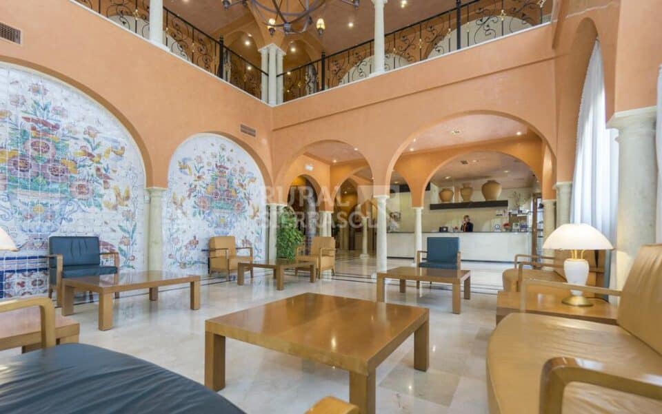 Maravilloso Hotel con categoría de cuatro estrellas, en la ciudad de Cabra - Imagen 29
