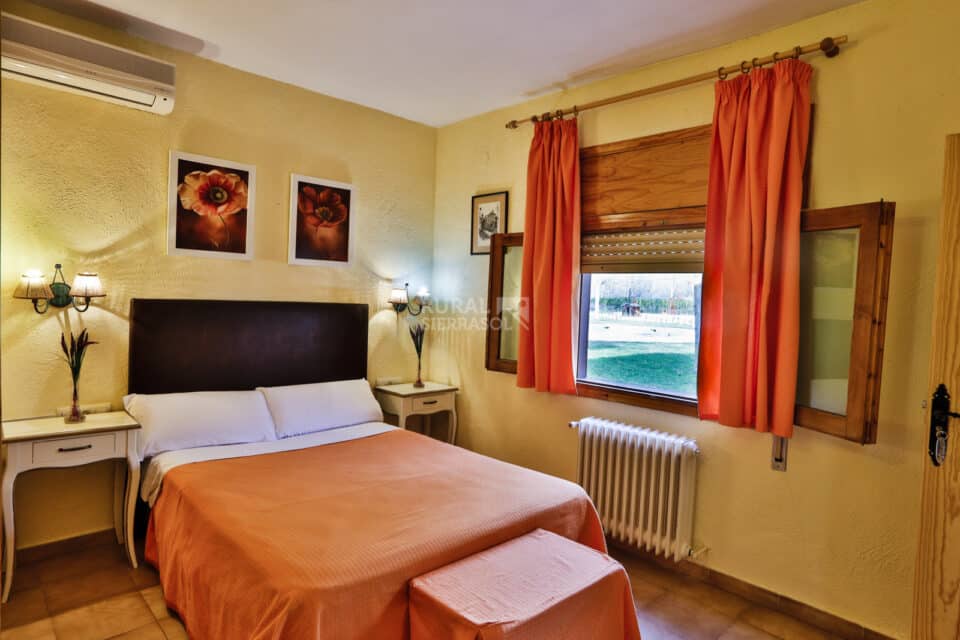 Precioso Hotel Rural de tres estrellas en Arroyo Frío - Imagen 10