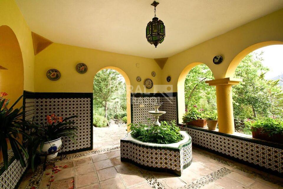 Excepcional Cortijo en El Gastor con piscina, chimenea y calefacción central - Imagen 17