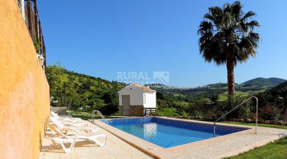Maravillosa Casa Rural en Prado del Rey con piscina vallada y barbacoa - Imagen 32