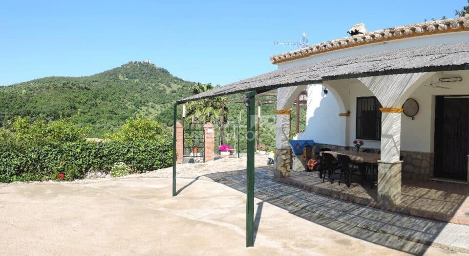 Maravillosa Casa Rural en Prado del Rey con piscina vallada y barbacoa - Imagen 45