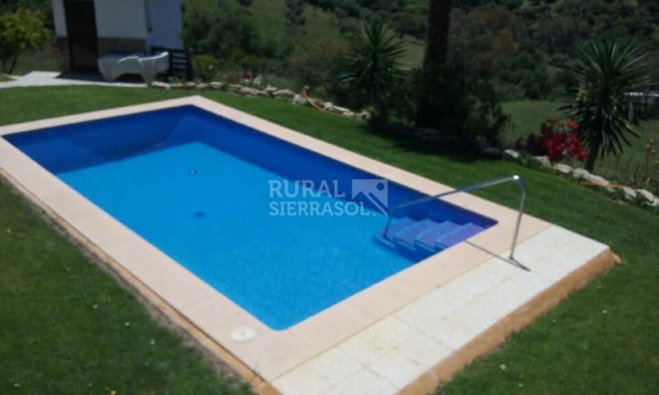 Maravillosa Casa Rural en Prado del Rey con piscina vallada y barbacoa - Imagen 5