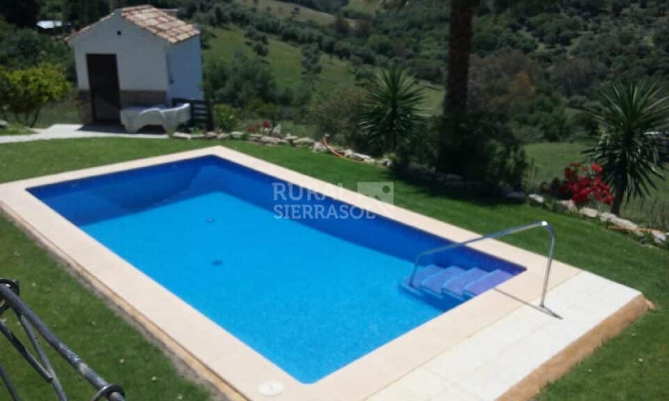 Maravillosa Casa Rural en Prado del Rey con piscina vallada y barbacoa - Imagen 6