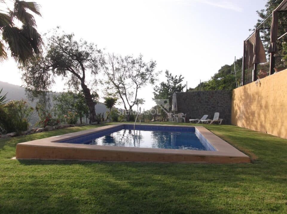 Maravillosa Casa Rural en Prado del Rey con piscina vallada y barbacoa - Imagen 7