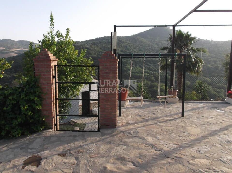 Maravillosa Casa Rural en Prado del Rey con piscina vallada y barbacoa - Imagen 18