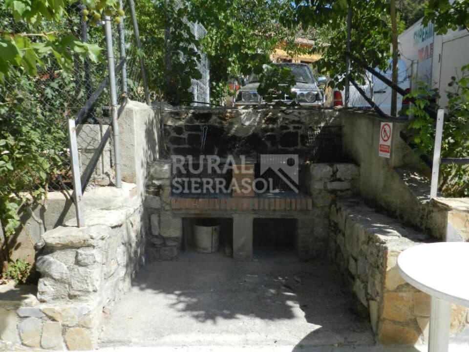 Sensacional Apartamento Rural en Arroyo Frío, con chimenea, barbacoa y wifi - Imagen 18