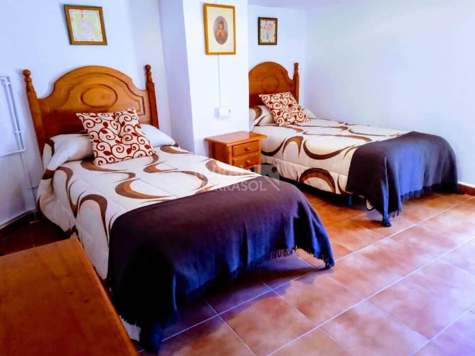 Preciosa Vivienda Rural en Siles, con piscina, barbacoa, aire acondicionado y wi-fi - Imagen 25