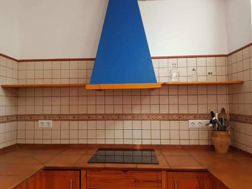 Acogedora Casa Rural en Prado del Rey, con chimenea, barbacoa y aire acondicionado - Imagen 15