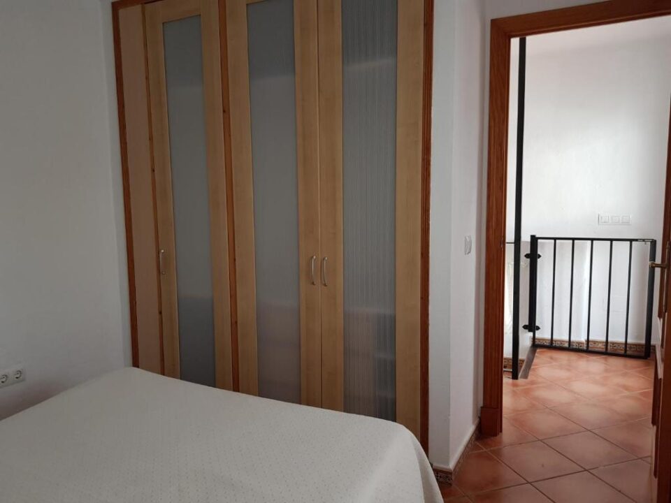 Acogedora Casa Rural en Prado del Rey, con chimenea, barbacoa y aire acondicionado - Imagen 20