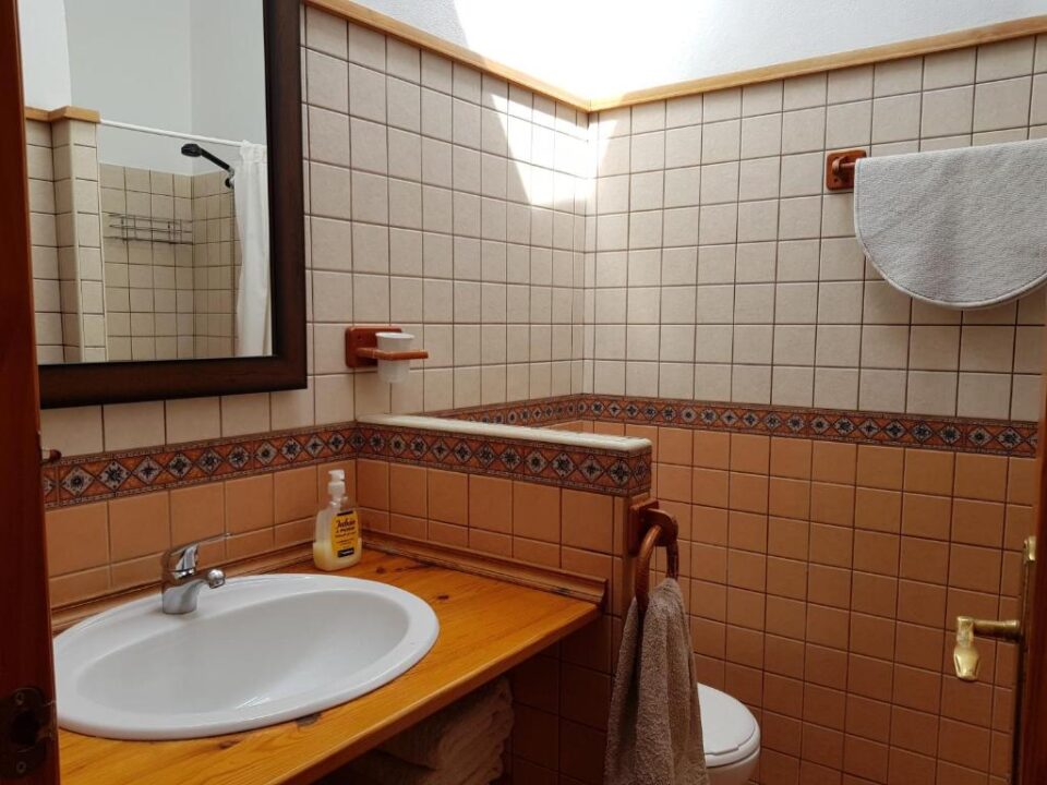 Acogedora Casa Rural en Prado del Rey, con chimenea, barbacoa y aire acondicionado - Imagen 28