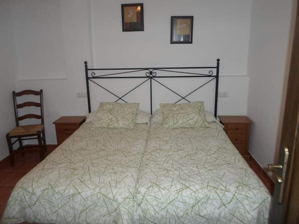Precioso apartamento rural en Prado del Rey, con chimenea y piscina - Imagen 19