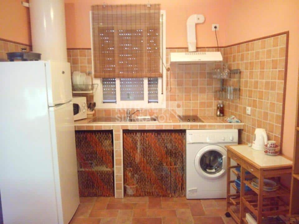 Acogedora Casa Rural en El Gastor con piscina, barbacoa y chimenea - Imagen 3