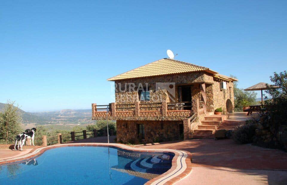 Excepcional Casa Rural con piscina y preciosas vistas al lago - Imagen 13
