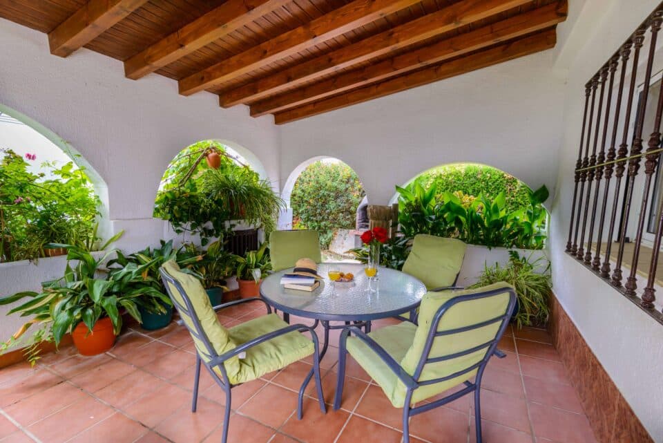Bonita Casa Rural en Los Caños de Meca cerca de la playa con, chimenea, piscina y barbacoa - Imagen 2