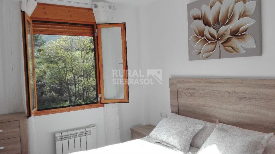 Acogedor Apartamento Rural en Arroyo Frío, con piscina, aire acondicionado y chimenea - Imagen 2