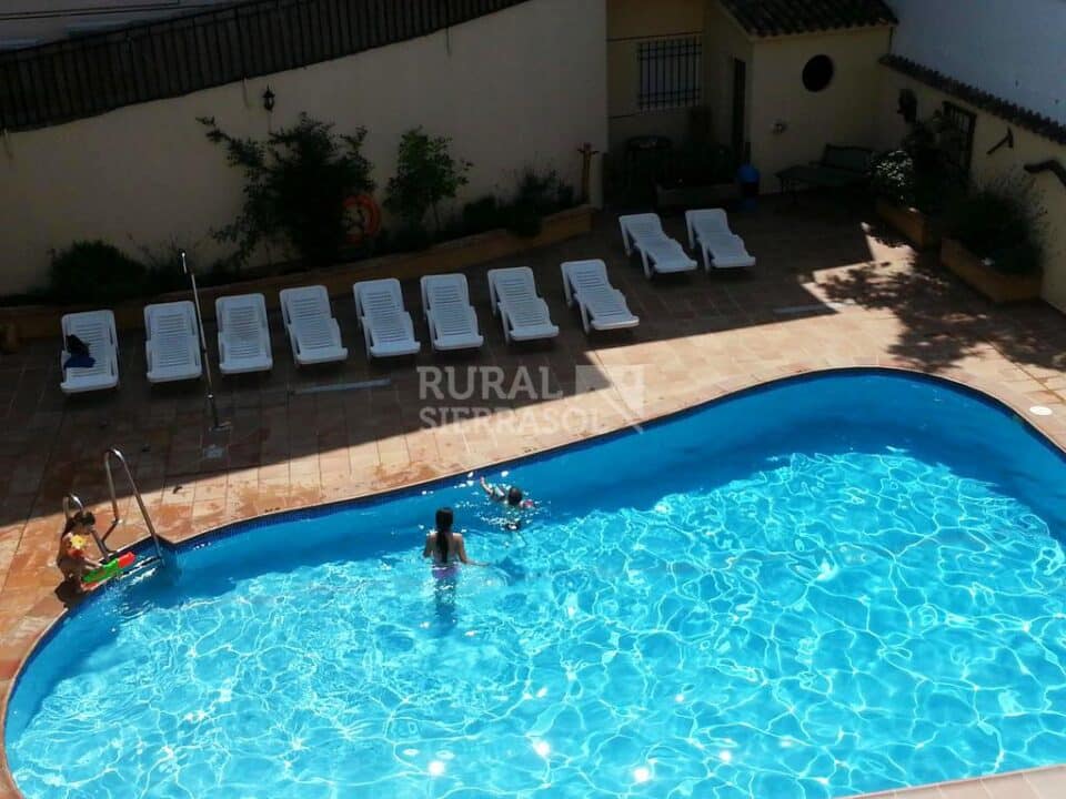Maravilloso apartamento rural en Arroyo Frío, con piscina y aire acondicionado - Imagen 2