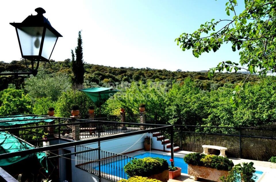 Fabulosa Casa Rural en el Parque Natural de la Subbética, con piscina y barbacoa - Imagen 2
