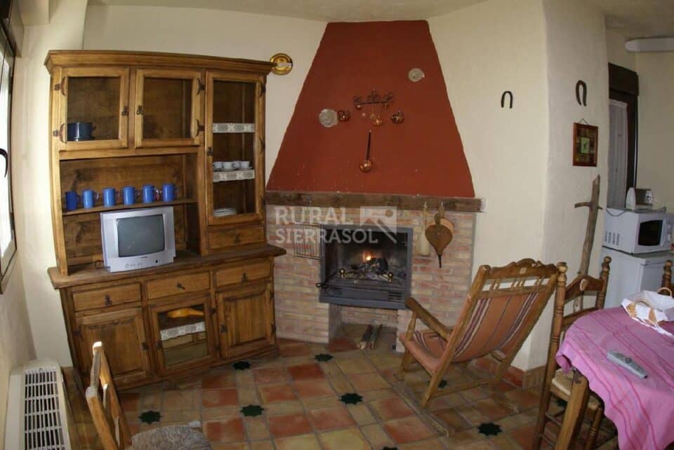 Apartamento Rural con Encanto en el Casco Histórico de Cazorla - Imagen 2