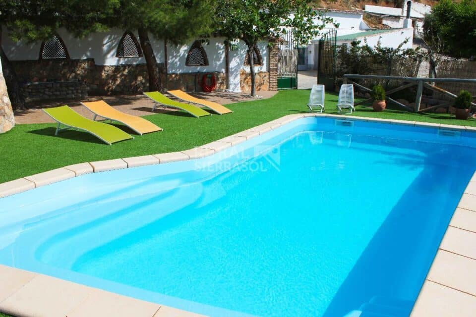 Espléndida Casa Cueva en Hinojares, con jacuzzi, piscina y barbacoa - Imagen 2
