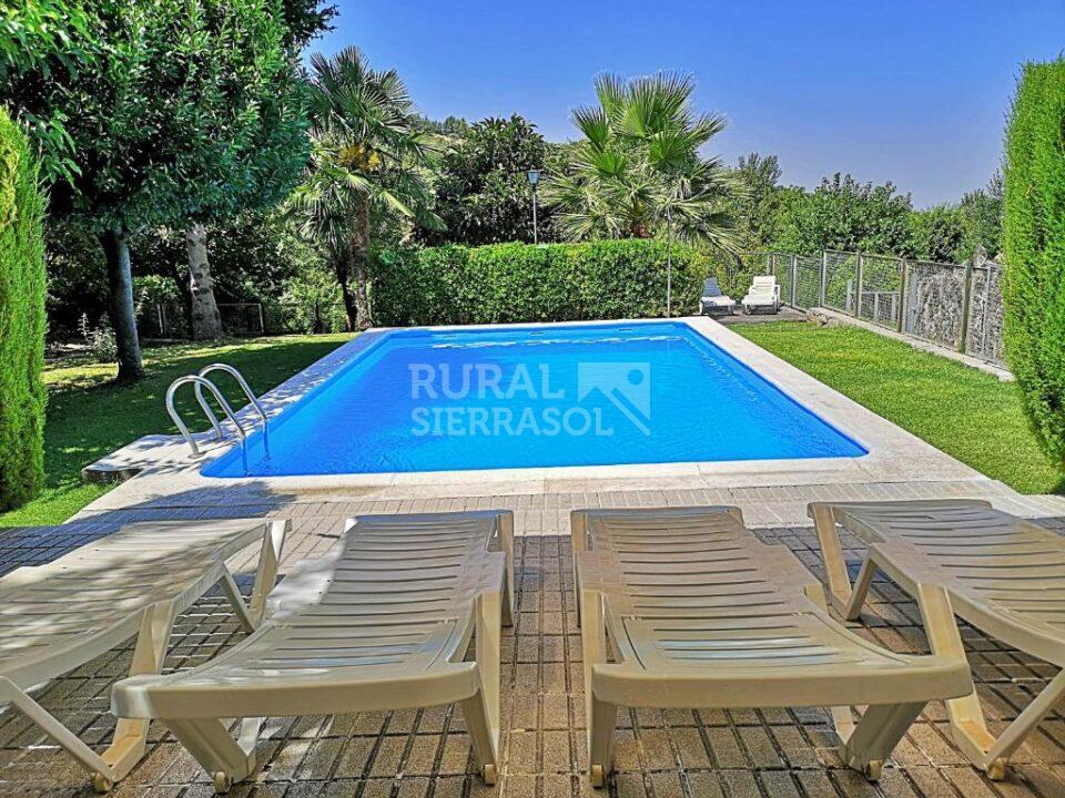 Espléndida Casa Rural en La iruela, con piscina privada, aire acondicionado y barbacoa - Imagen 2