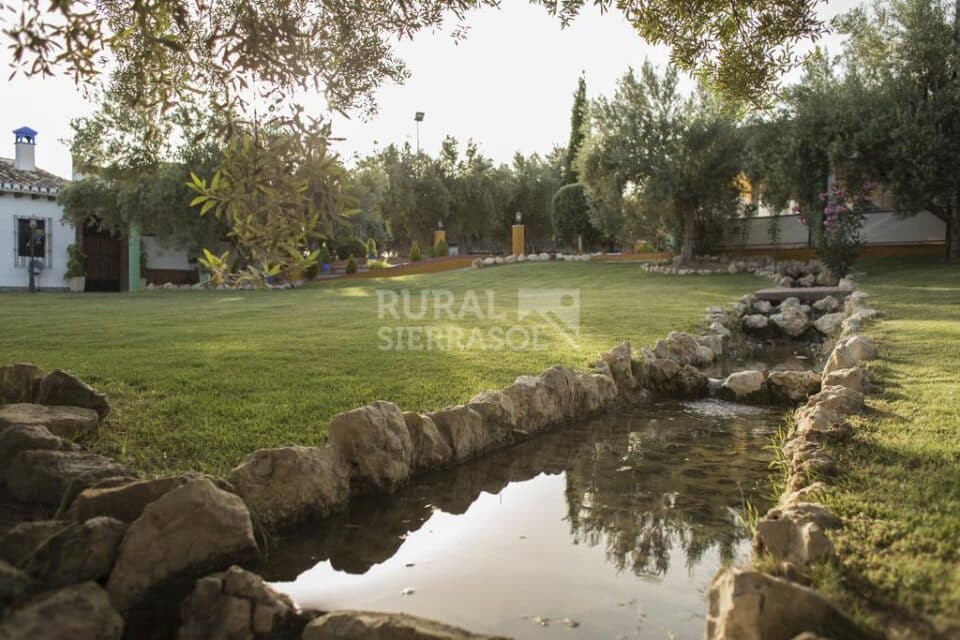 Coqueto Apartamento Rural en Luque, con piscina, aire acondicionado y wifi - Imagen 2