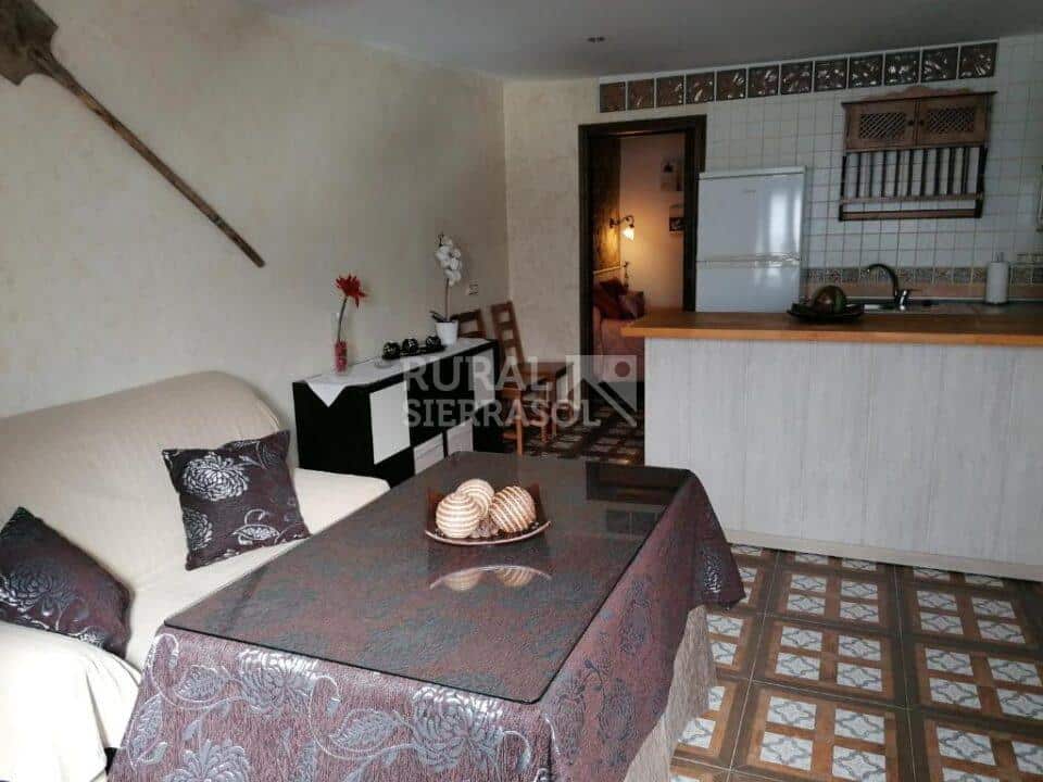 Acogedora Casa Rural en Setenil de las Bodegas con chimenea - Imagen 2