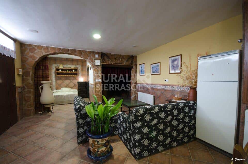Magnífica Casa Rural en Carcabuey, con piscina, barbacoa y chimenea - Imagen 19