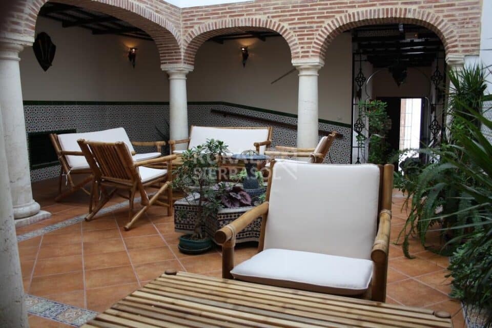 Majestuosa Casa Rural de estilo andalusí, en Medina Sidonia - Imagen 20