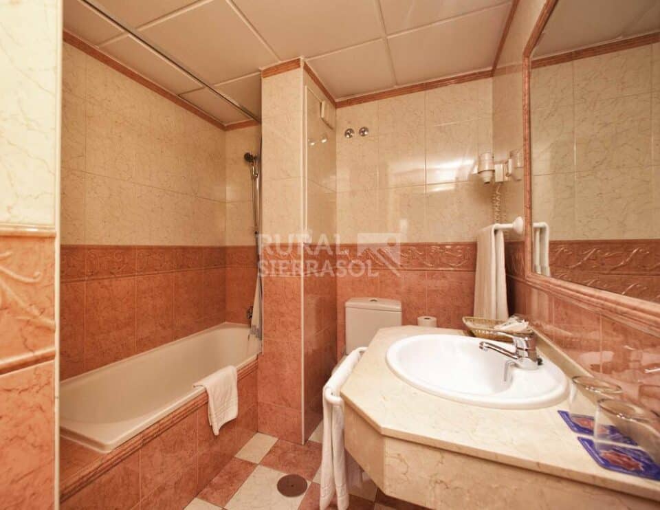 Maravilloso hotel de tres estrellas en Alcalá La Real - Imagen 61